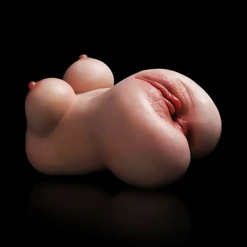 Kait: 3,1 lb Silikon Pocket Pussy mit Brüsten